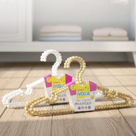 علاقات ملابس بلاستيك ٤ قطع