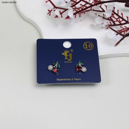 حلق شكل كرز مع زركون لون فضي