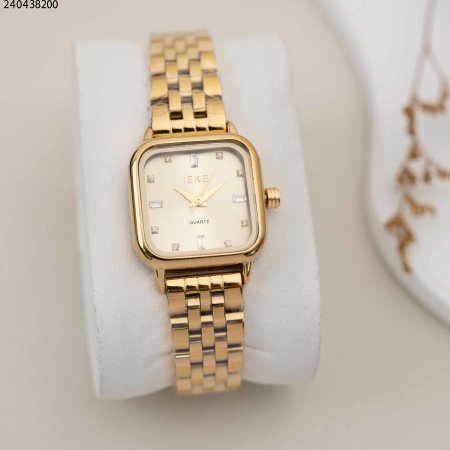 ساعة نسائية مربعة مع حزام معدني