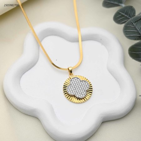 سنسال لونين ماركة مع زركون أنيق