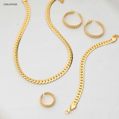 طقم جنزير اسوارة و سنسال و خاتم و حلق