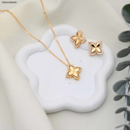 سنسال و حلق شكل ماركة