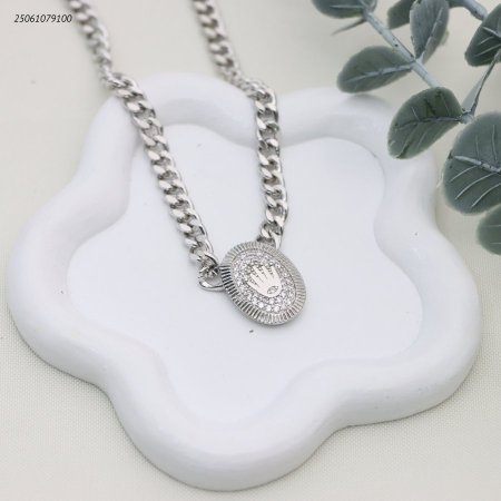 سنسال جنزير مع شكل بيضاوي ماركة مع زركون