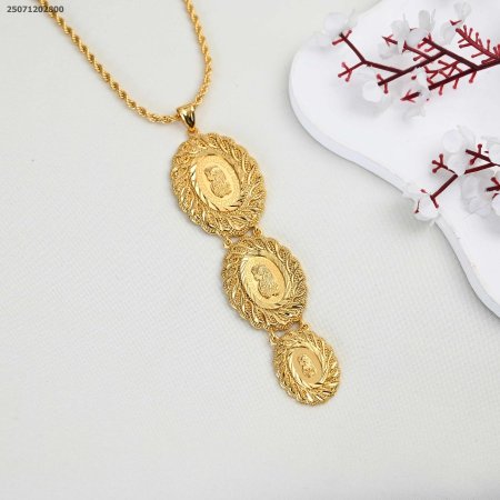 سنسال 3 قلادات اونصة بنت اطار فرزاتشي