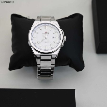 ساعة شبابي أنيقة و مميزة مع ذراع معدن