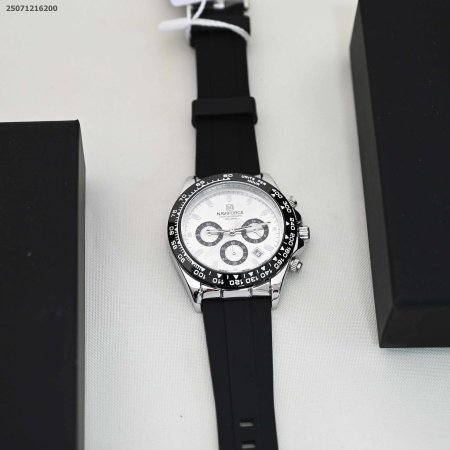 ساعة شبابي أنيقة مع اطار مطاطي