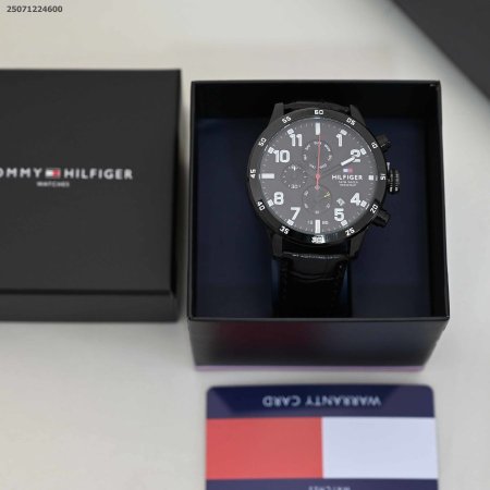 ساعة شكل دائري رجالي مع حزام جلد