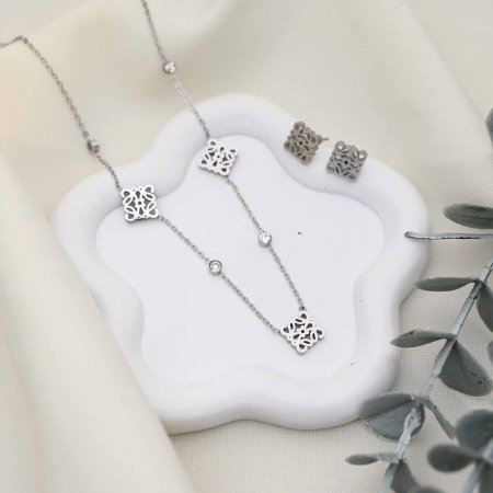 طقم سنسال و حلق اربع وردات