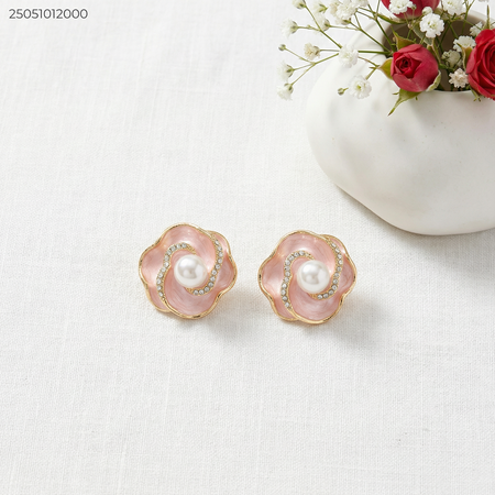 حلق على شكل وردة ملونة مع زركون