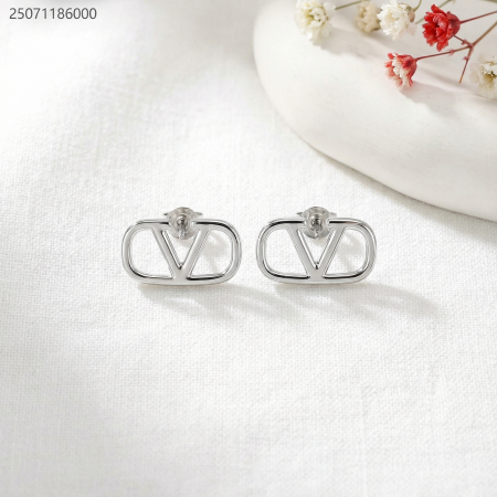 حلق فالنتينو Valentino